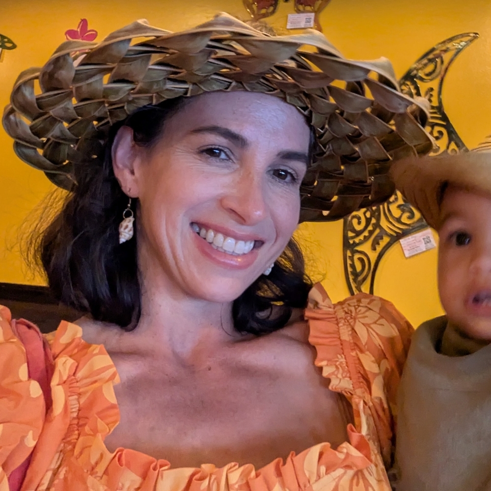Hawaiian Coconut Leaf Hat - Picture 12 of 14